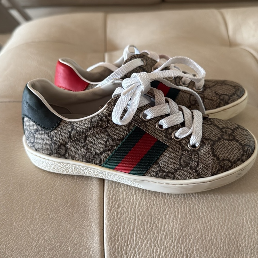 Boys Gucci Sneakers - Picture 9 of 9